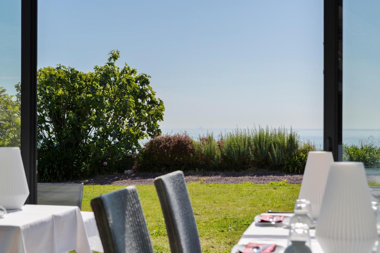 La Metairie-Du-Vauhariot - Vue Mer Et Mont Saint Michel - Piscine Chauffee - Acces Gr34 캉칼 외부 사진