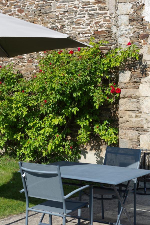 La Metairie-Du-Vauhariot - Vue Mer Et Mont Saint Michel - Piscine Chauffee - Acces Gr34 캉칼 외부 사진