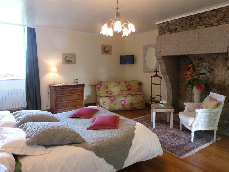 La Metairie-Du-Vauhariot - Vue Mer Et Mont Saint Michel - Piscine Chauffee - Acces Gr34 캉칼 외부 사진