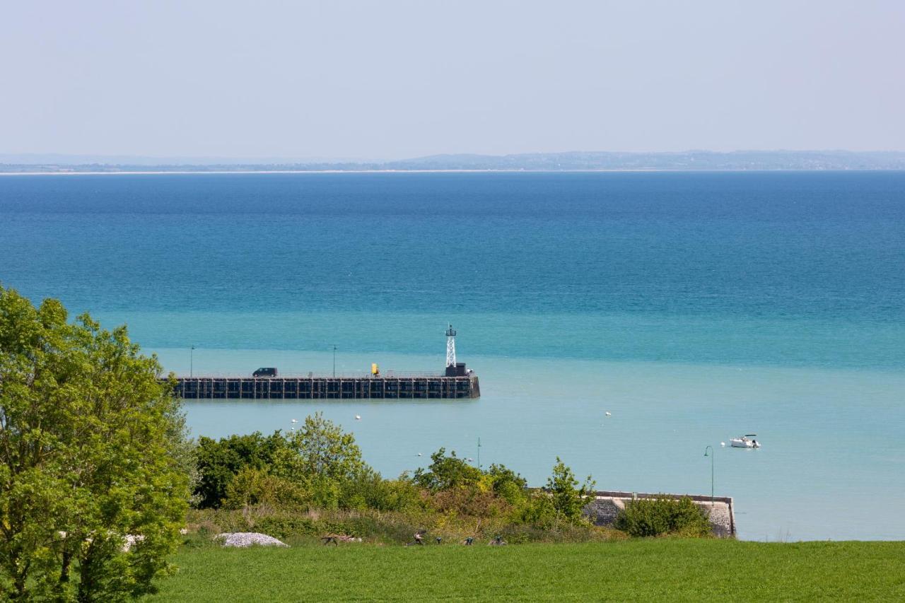 La Metairie-Du-Vauhariot - Vue Mer Et Mont Saint Michel - Piscine Chauffee - Acces Gr34 캉칼 외부 사진