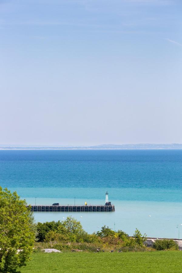 La Metairie-Du-Vauhariot - Vue Mer Et Mont Saint Michel - Piscine Chauffee - Acces Gr34 캉칼 외부 사진